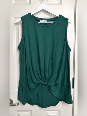 Berryou Knot-Front Sleeveless Tank NWOT